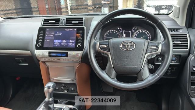 Toyota LAND CRUISER PRADO 2022-05 8281514-16