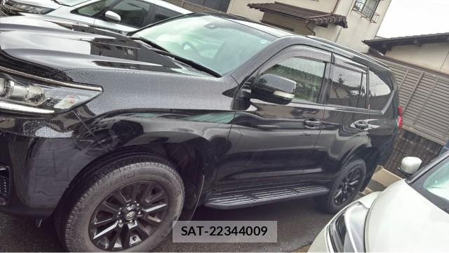 Toyota LAND CRUISER PRADO 2022-05 8281514-3