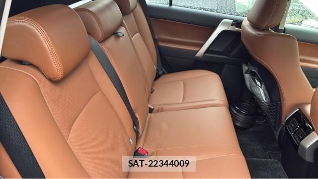 Toyota LAND CRUISER PRADO 2022-05 8281514-6