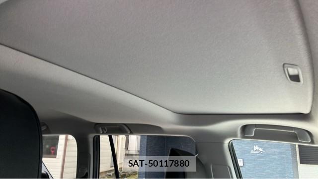 Toyota LAND CRUISER PRADO 2017-04 8281646-15