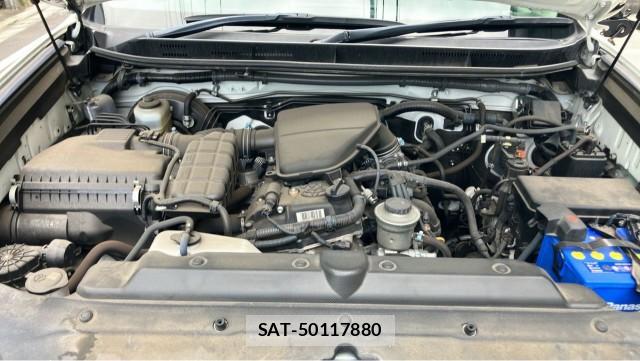 Toyota LAND CRUISER PRADO 2017-04 8281646-7