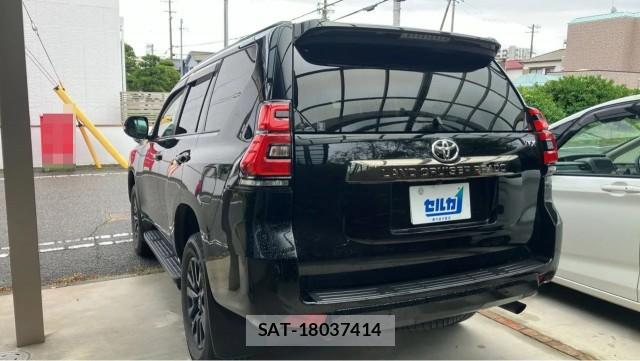 Toyota LAND CRUISER PRADO 2020-12 8281669-13