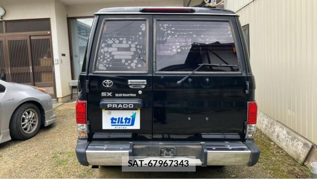 Toyota LAND CRUISER PRADO 1995-12 8281671-1
