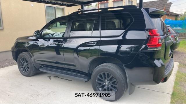 Toyota LAND CRUISER PRADO 2023-08 8281819-10