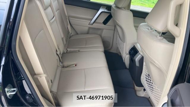 Toyota LAND CRUISER PRADO 2023-08 8281819-6