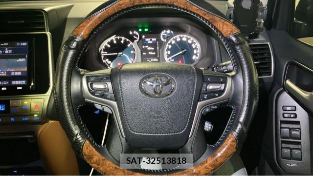 Toyota LAND CRUISER PRADO 2022-02 8281887-16