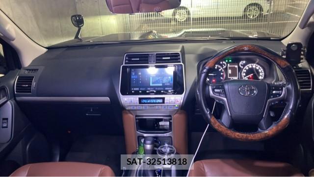 Toyota LAND CRUISER PRADO 2022-02 8281887-2