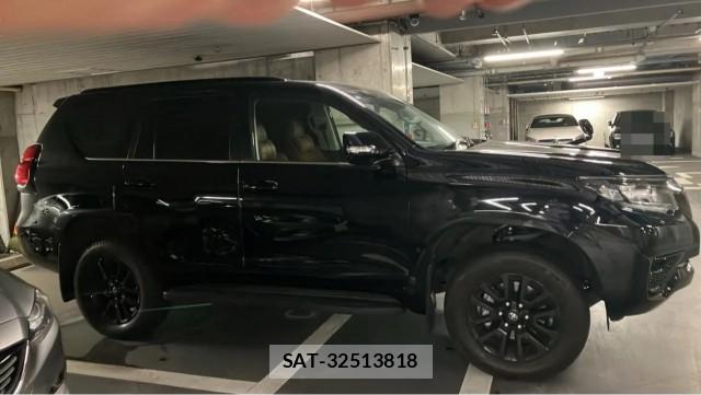 Toyota LAND CRUISER PRADO 2022-02 8281887-3