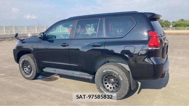 Toyota LAND CRUISER PRADO 2022-05 8281889-10