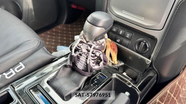 Toyota LAND CRUISER PRADO 2019-08 8281900-13