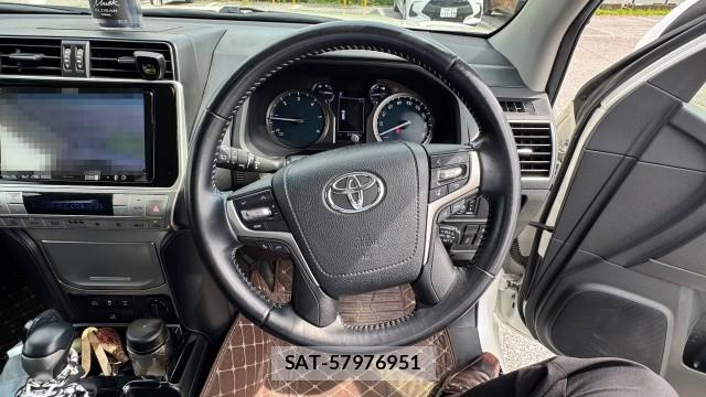 Toyota LAND CRUISER PRADO 2019-08 8281900-15
