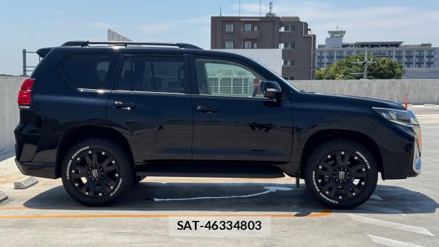 Toyota LAND CRUISER PRADO 2022-11 8282042-3