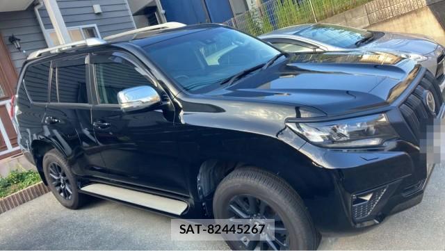 Toyota LAND CRUISER PRADO 2022-11 8282139-3