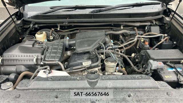 Toyota LAND CRUISER PRADO 2015-04 8282180-7