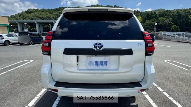 Toyota LAND CRUISER PRADO 2023-04 8282185-1