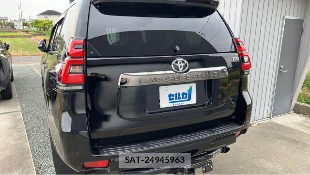 Toyota LAND CRUISER PRADO 2021-10 8282226-1