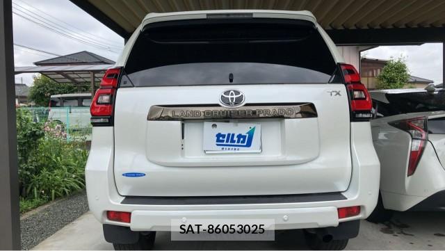Toyota LAND CRUISER PRADO 2022-07 8282384-1