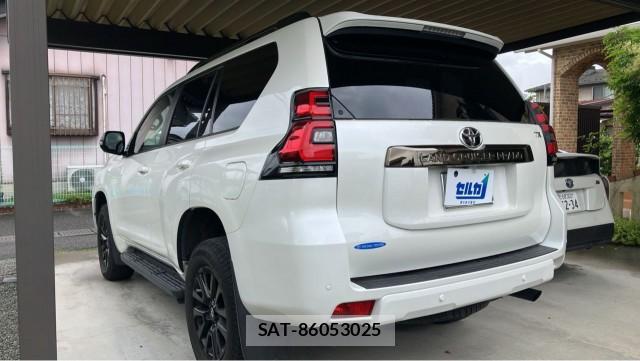 Toyota LAND CRUISER PRADO 2022-07 8282384-13