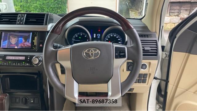 Toyota LAND CRUISER PRADO 2016-09 8282393-16