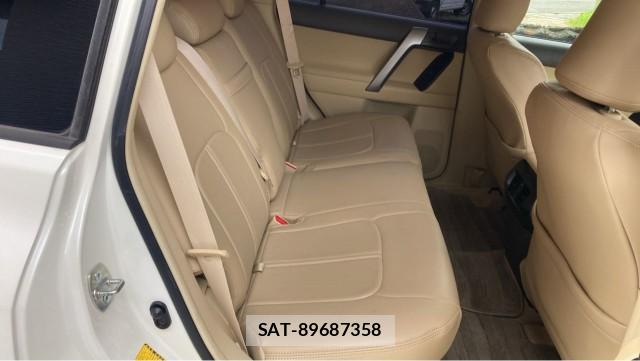 Toyota LAND CRUISER PRADO 2016-09 8282393-6