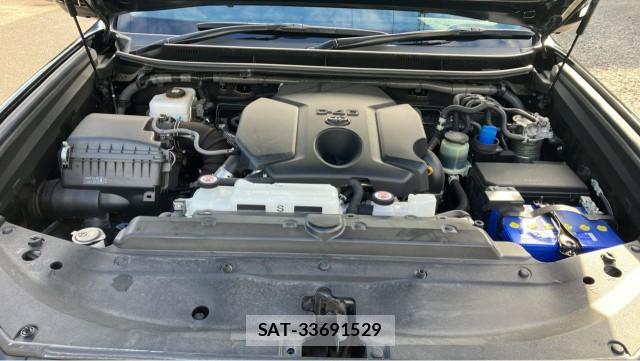 Toyota LAND CRUISER PRADO 2023-10 8282403-7