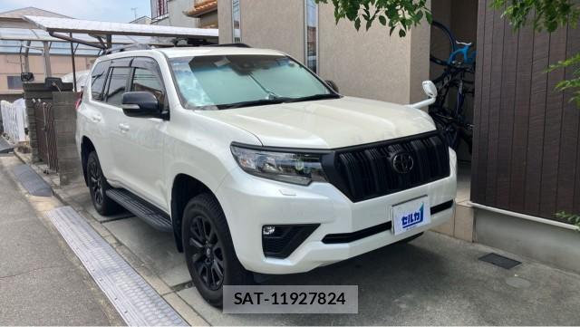 Toyota LAND CRUISER PRADO 2023-09 8282501-0