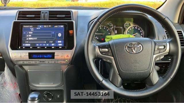 Toyota LAND CRUISER PRADO 2022-09 8282505-16