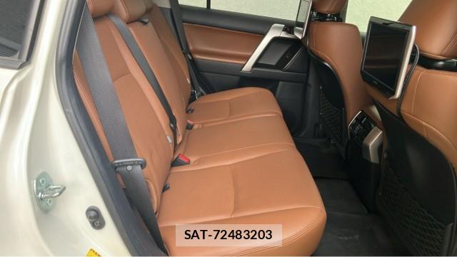 Toyota LAND CRUISER PRADO 2022-04 8282511-6