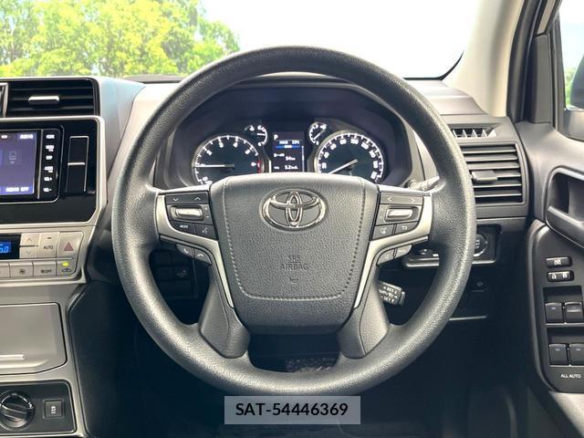 Toyota LAND CRUISER PRADO 2022-08 8283229-10
