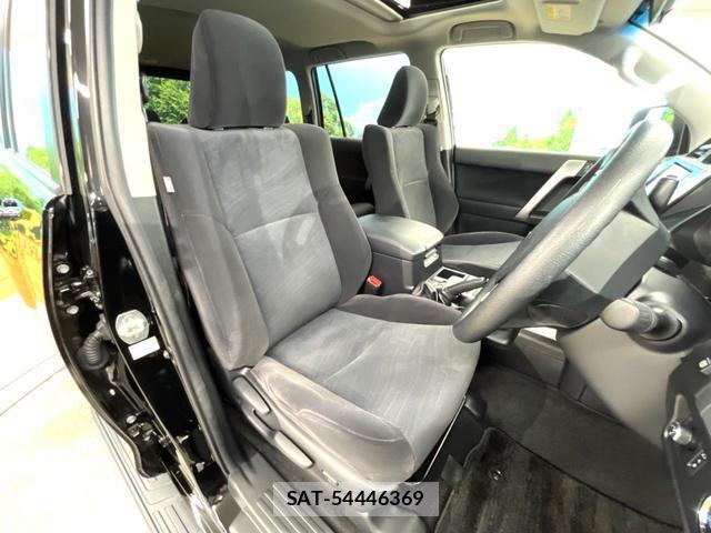 Toyota LAND CRUISER PRADO 2022-08 8283229-7