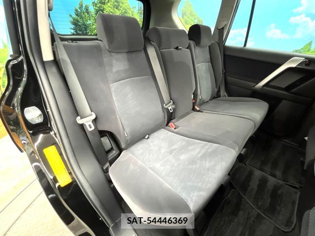 Toyota LAND CRUISER PRADO 2022-08 8283229-8