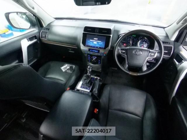 Toyota LAND CRUISER PRADO 2022-12 8283894-2
