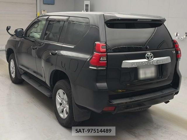 Toyota LAND CRUISER PRADO 2018-01 8284379-4