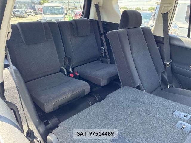 Toyota LAND CRUISER PRADO 2018-01 8284379-6