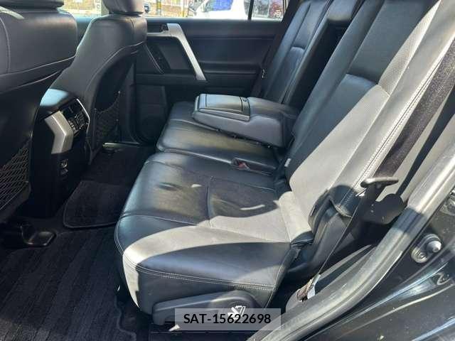 Toyota LAND CRUISER PRADO 2019-04 8284466-7