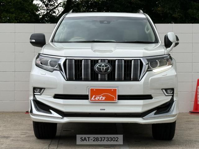 Toyota LAND CRUISER PRADO 2023-12 8284519-1