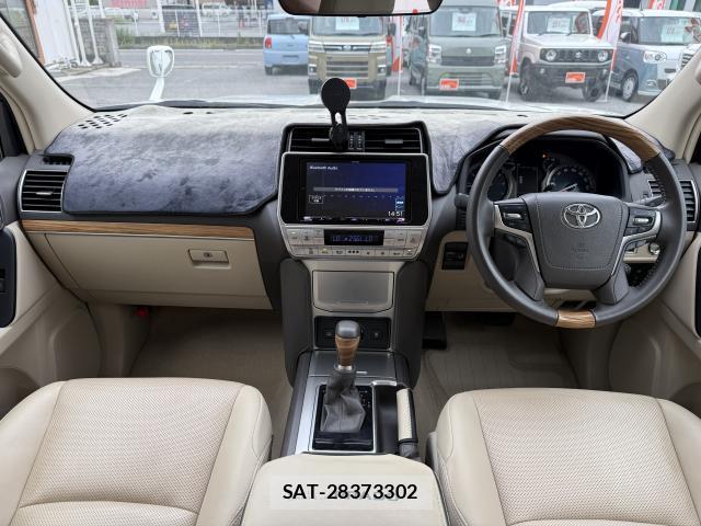 Toyota LAND CRUISER PRADO 2023-12 8284519-14