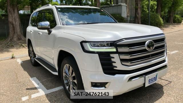 Toyota LAND CRUISER 2024-06 8277140-11