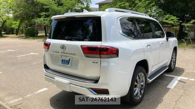 Toyota LAND CRUISER 2024-06 8277140-12