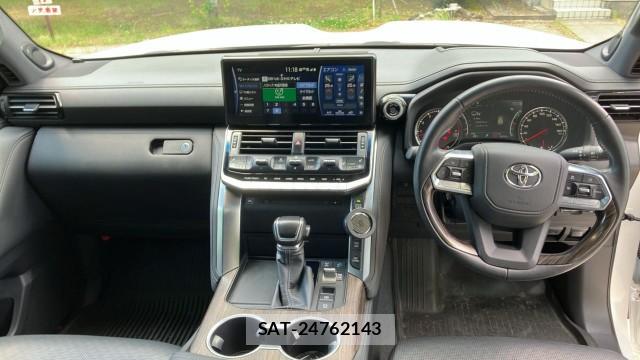 Toyota LAND CRUISER 2024-06 8277140-2