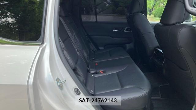 Toyota LAND CRUISER 2024-06 8277140-6