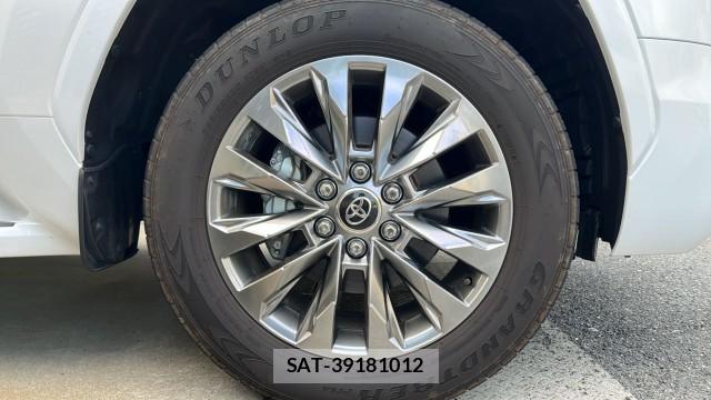 Toyota LAND CRUISER 2023-09 8280567-8