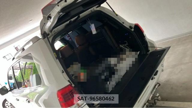 Toyota LAND CRUISER 2016-07 8280691-17