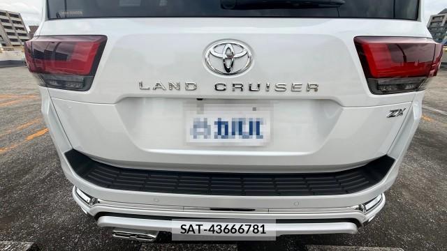 Toyota LAND CRUISER 2025-05 8280737-1