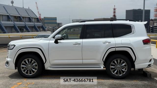 Toyota LAND CRUISER 2025-05 8280737-10