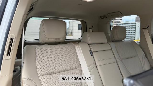 Toyota LAND CRUISER 2025-05 8280737-6