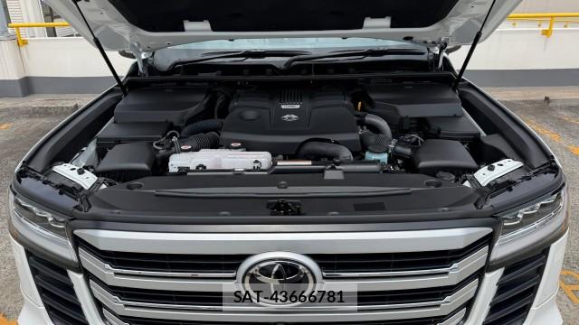 Toyota LAND CRUISER 2025-05 8280737-7