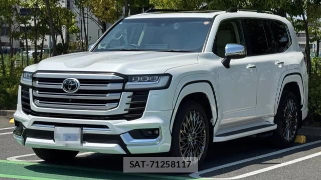 Toyota LAND CRUISER 2023-06 8280868-0