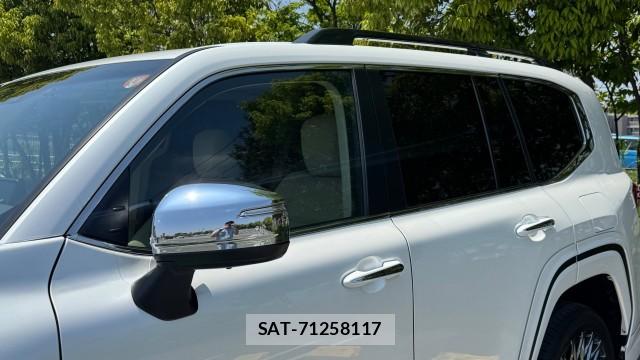 Toyota LAND CRUISER 2023-06 8280868-10