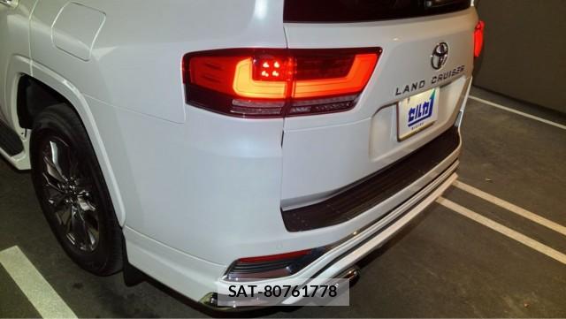 Toyota LAND CRUISER 2025-04 8281104-13